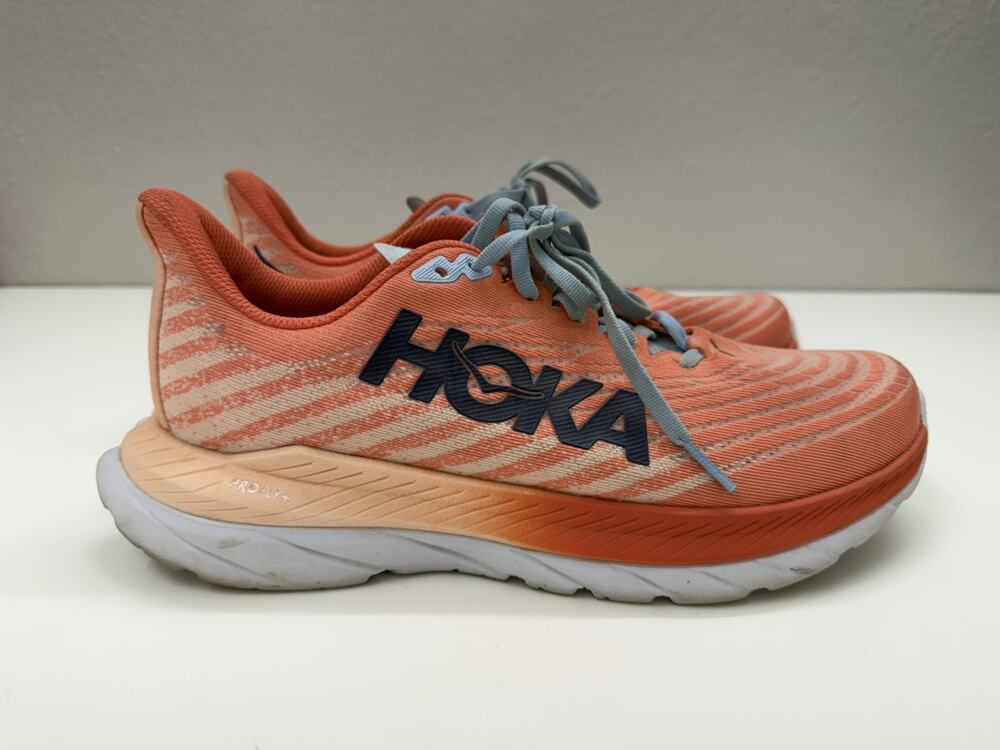 Hoka One One Womens Sneakers Size 9.5 B Orange Mach 5 Running Shoes